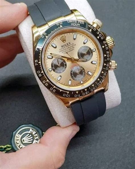 rolex con cinturino in caucciù